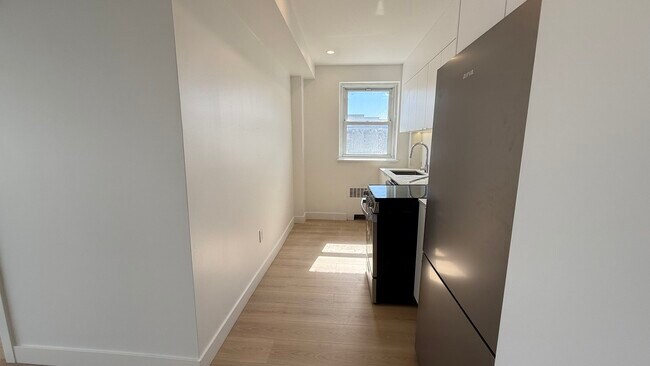 Photo du bâtiment - 10 Av. Rosemount