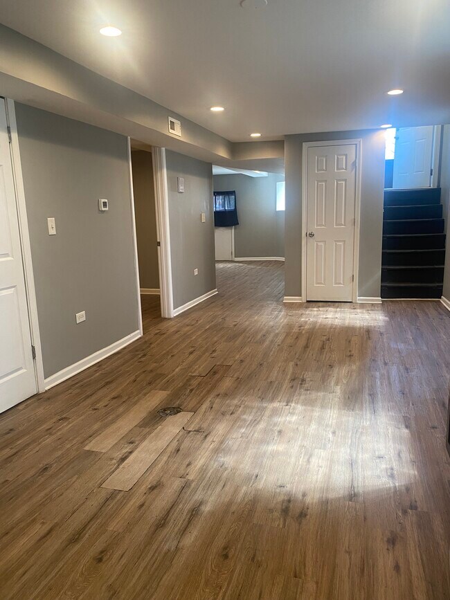Foto del edificio - 7942 S Winchester Ave