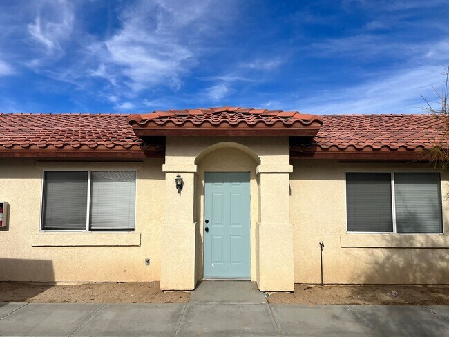 Foto del edificio - 6659 Ocotillo Ave