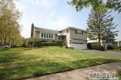 Building Photo - 8 Surrey Ln