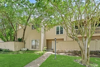Building Photo - 9327 Pagewood Ln