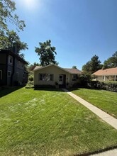 Building Photo - 1052 N 32nd St