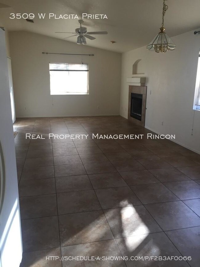 Foto del edificio - 3 bedroom in Tucson AZ 85741