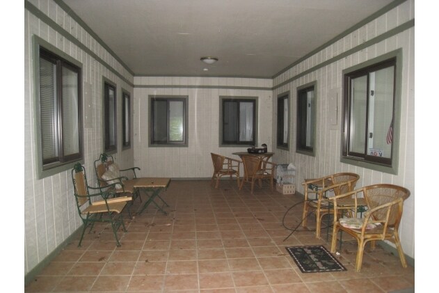 Foto del edificio - Royal Heights