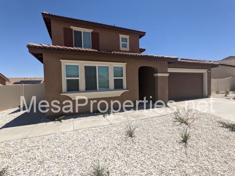 Primary Photo - 14173 Mustang Cir