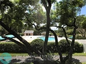 Building Photo - 2212 S Cypress Bend Dr