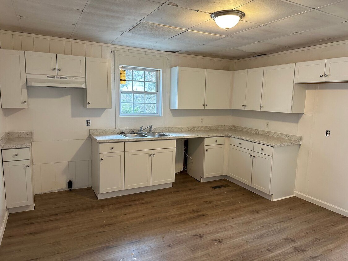 Foto del edificio - 2 Bedroom 1 Bath 19 Arnold St Grantville, Ga