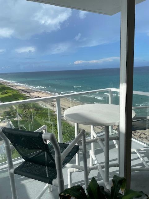 Foto principal - 3450 S Ocean Blvd