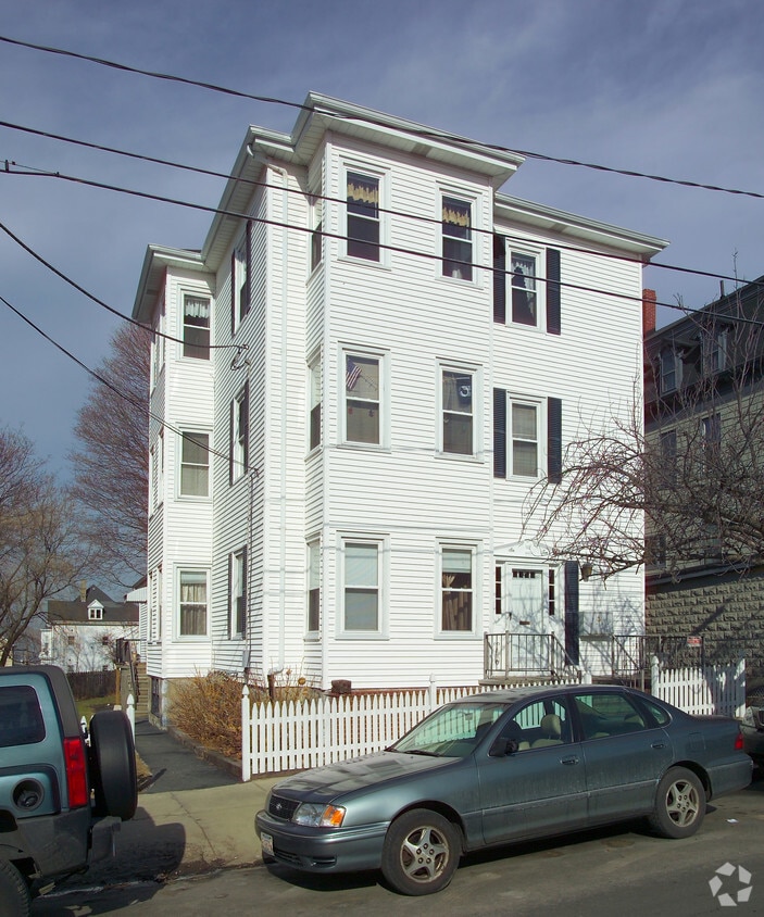 Foto del edificio - 610 Bradford Ave