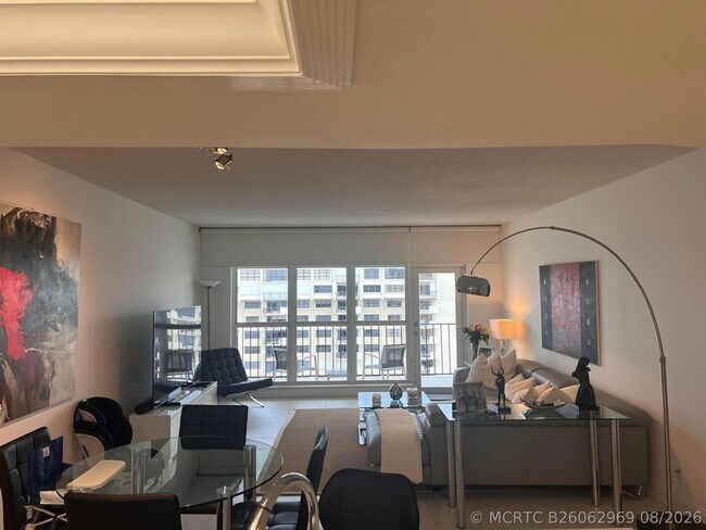 Foto del edificio - 5100 N Ocean Blvd
