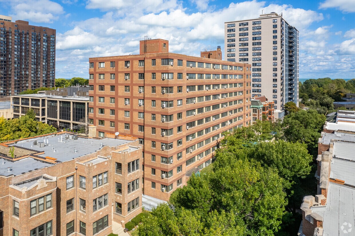 Primary Photo - Bittersweet Condominium