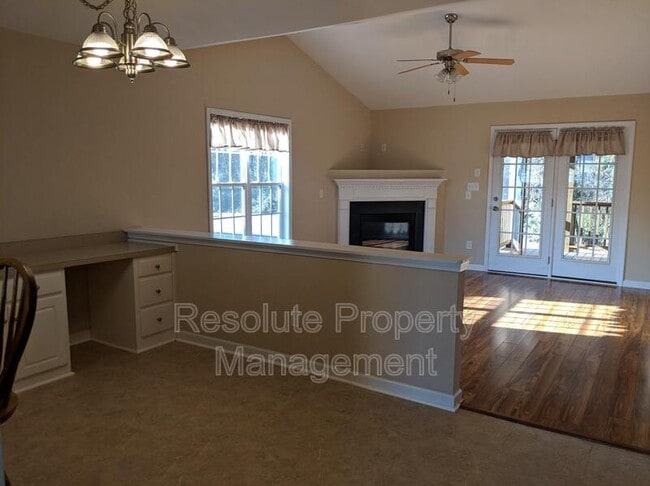 Building Photo - 149 Moss Creek Dr