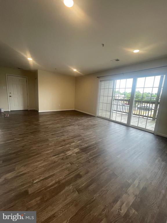 Foto del edificio - 152 Brookland Ct