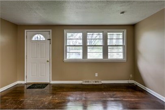 Foto del edificio - 6310 N 47th St