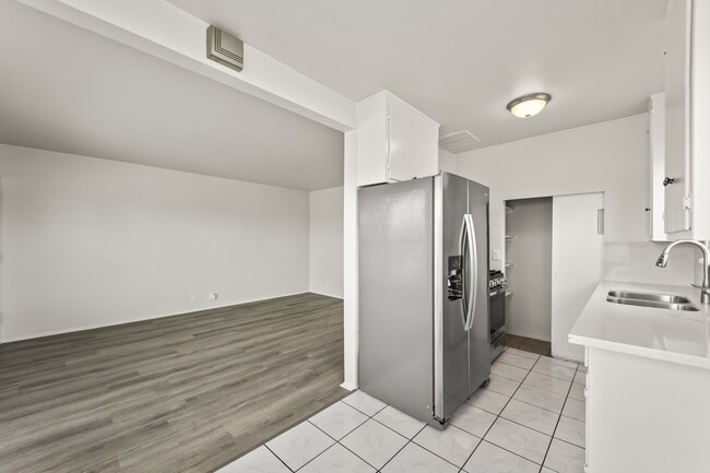 Foto del edificio - 7015 8th Ave