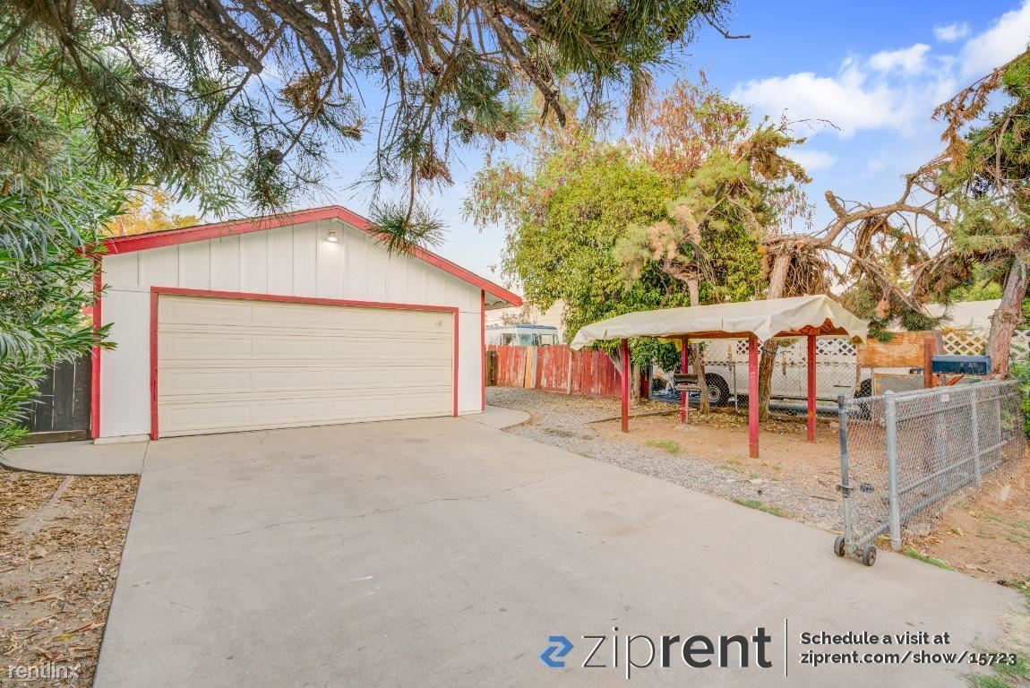 3 br, 2 bath House 2257 East ster Ave... House Rental in Fresno