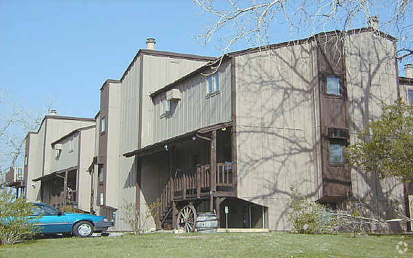Primary Photo - Ore House Apartments
