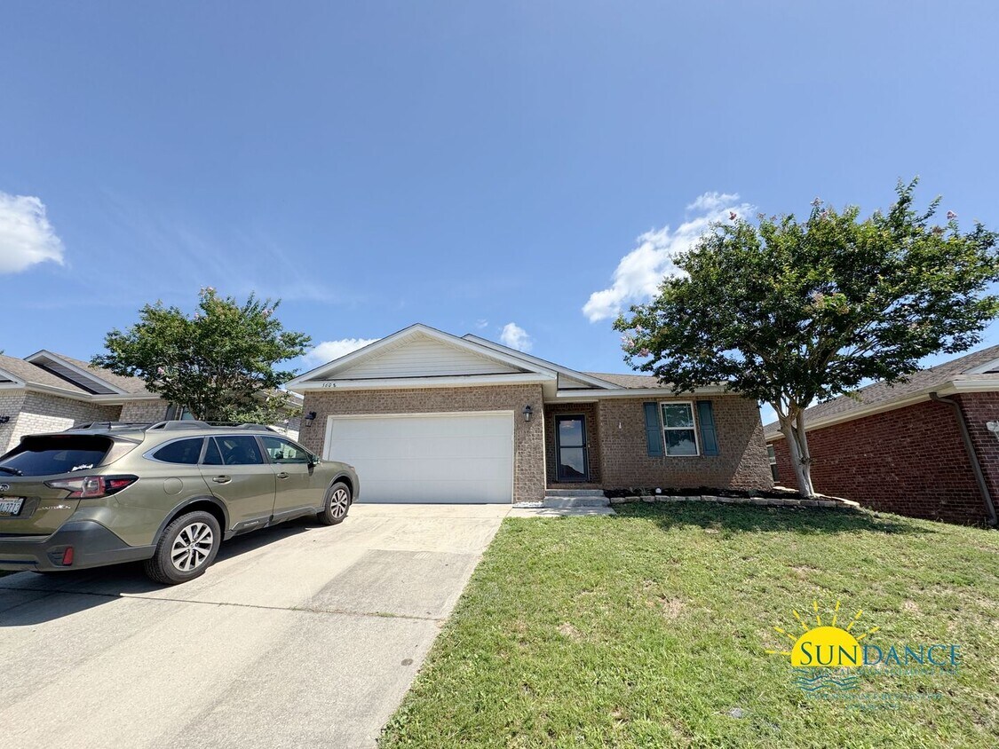 Foto principal - Beautiful 3-Bedroom Home in Bon View Commu...