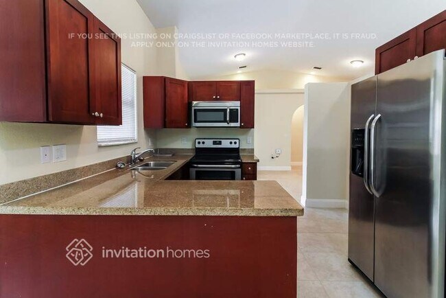 Foto del edificio - 8723 NW 142nd Ln