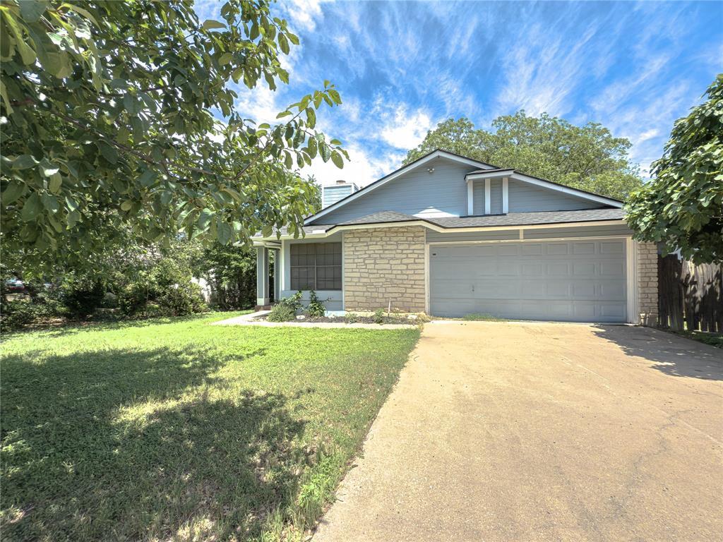 Primary Photo - 12909 Campos Dr