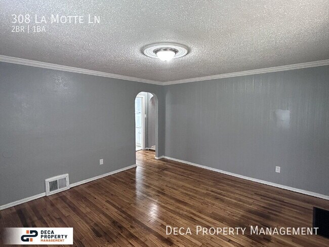 Building Photo - 308 La Motte Ln