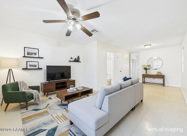 Foto del edificio - 104 Country Ln