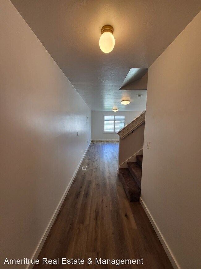 Foto del edificio - 3 br, 3 bath House - 94 E Sawmill Row