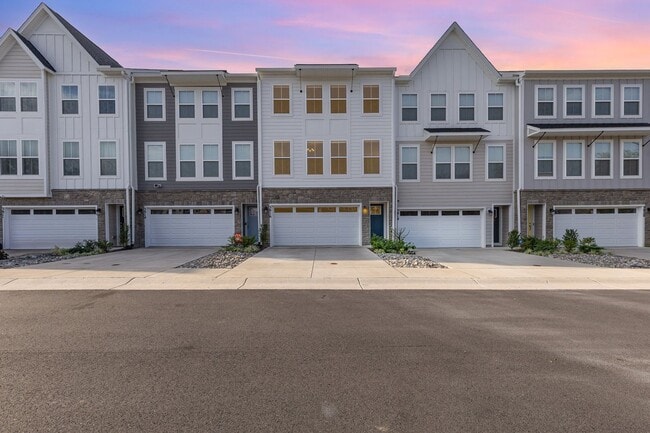 Building Photo - $2,850/Month | 4 Bed | 4 Bath | Built in 2023 | Tesla Charger | 2,268 SF | Available August 15