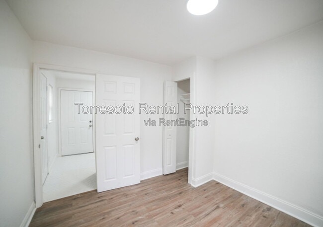 Photo - 2006 Virginia Boulevard Apartment