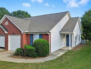 Building Photo - 273 Cottonwood Creek Cir