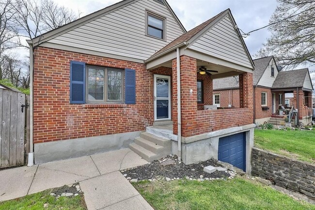 Building Photo - 6839 Esther Ln