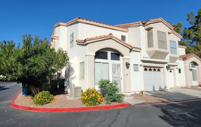 Foto del edificio - 6928 Oyster Shell Dr