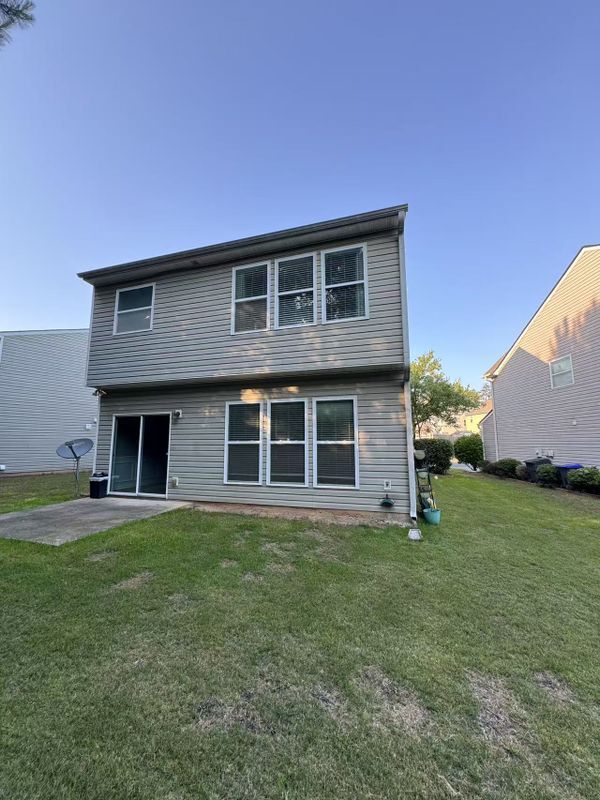 Foto del edificio - 2692 Briaroak Dr