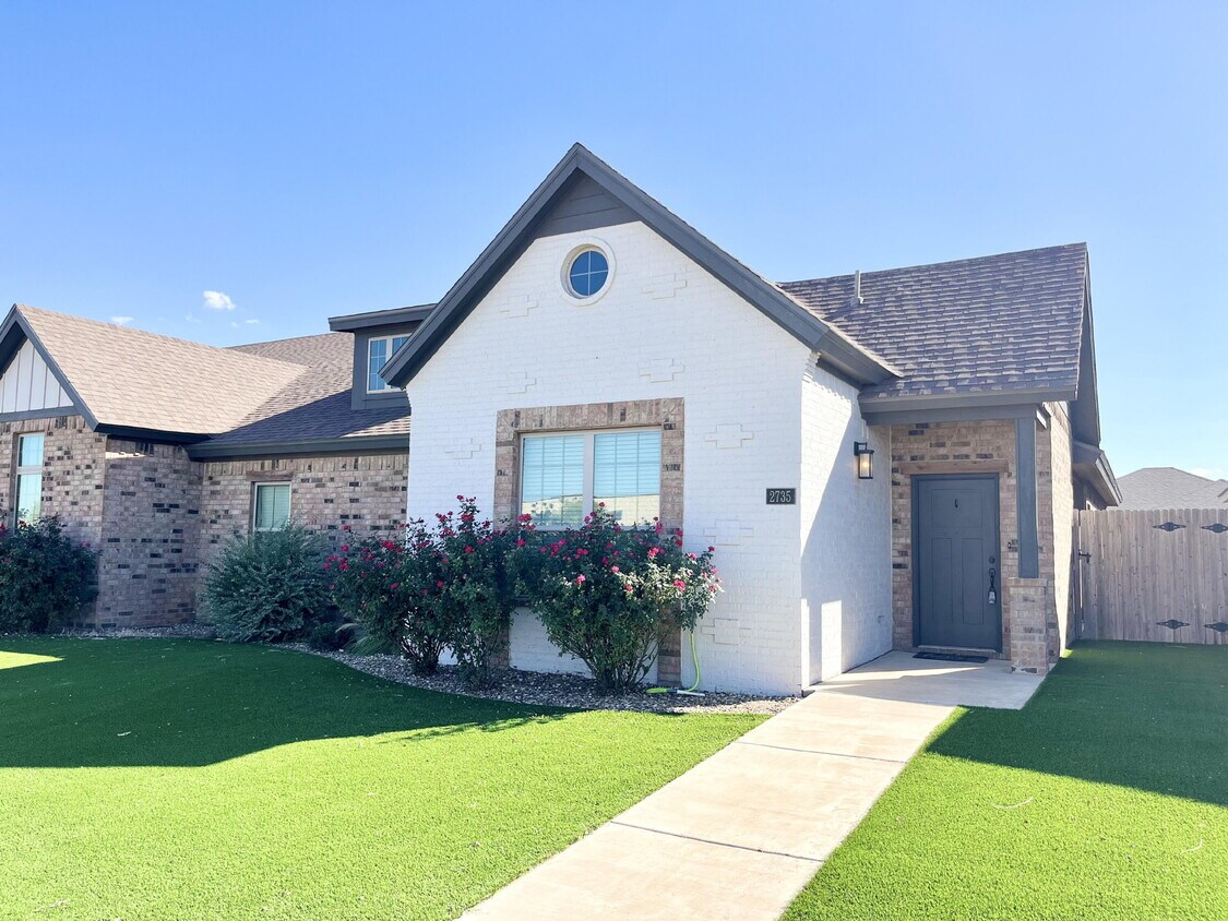 Foto principal - 2735 137th St