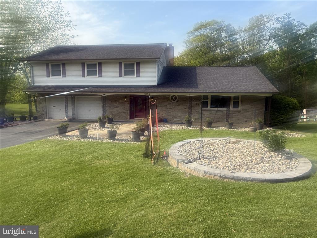 Building Photo - 9105 Gue Rd