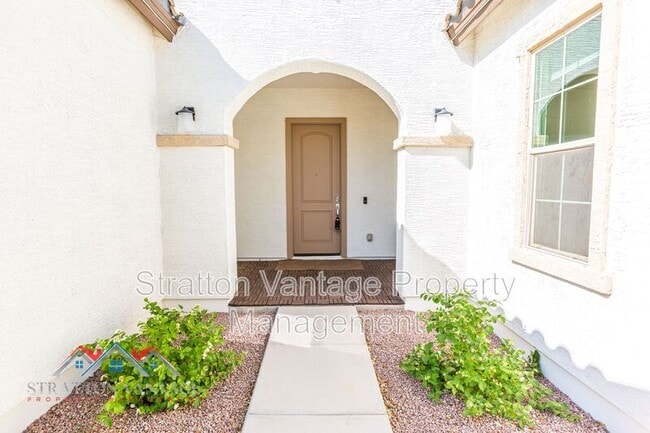 Building Photo - 21096 E Arroyo Verde Dr