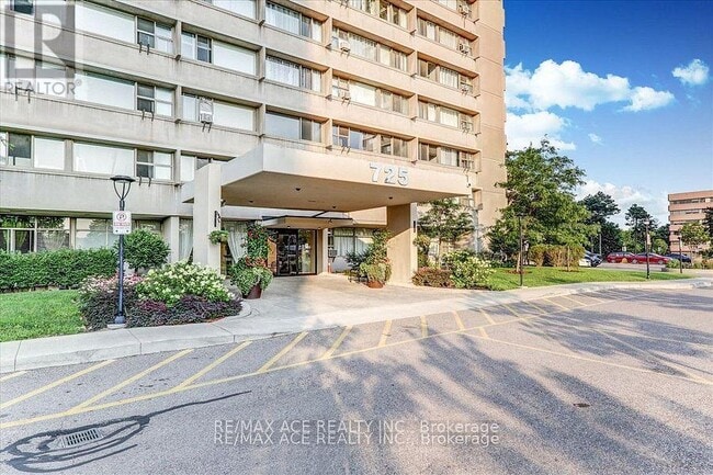 Building Photo - 725 Don Mills Rd.