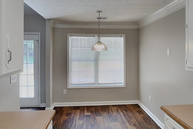 Foto del edificio - 1585 Watson Ridge Trail SE