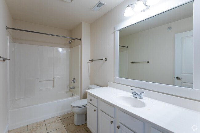 2BR, 2BA - The Orchard Apartments