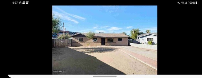 Foto del edificio - 2829 W Marshall Ave