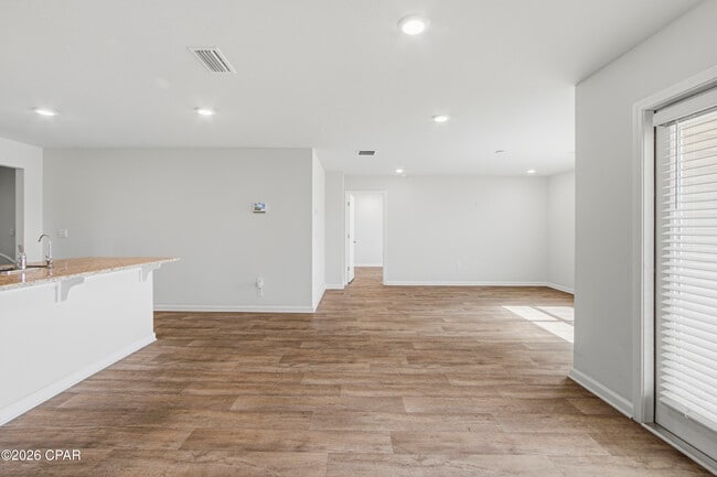 Building Photo - 256 Ryder Ln
