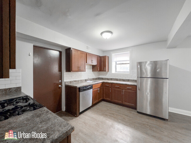 Building Photo - 4410 N Hazel St