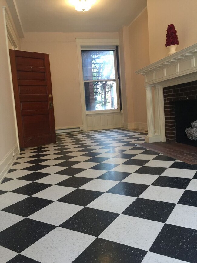 32 N Queen St, York, PA 17403 House Rental in York, PA