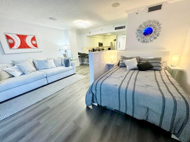 Foto del edificio - 2501 S Ocean Dr