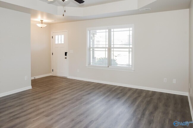 Foto del edificio - 108 Eagles Watch Ct