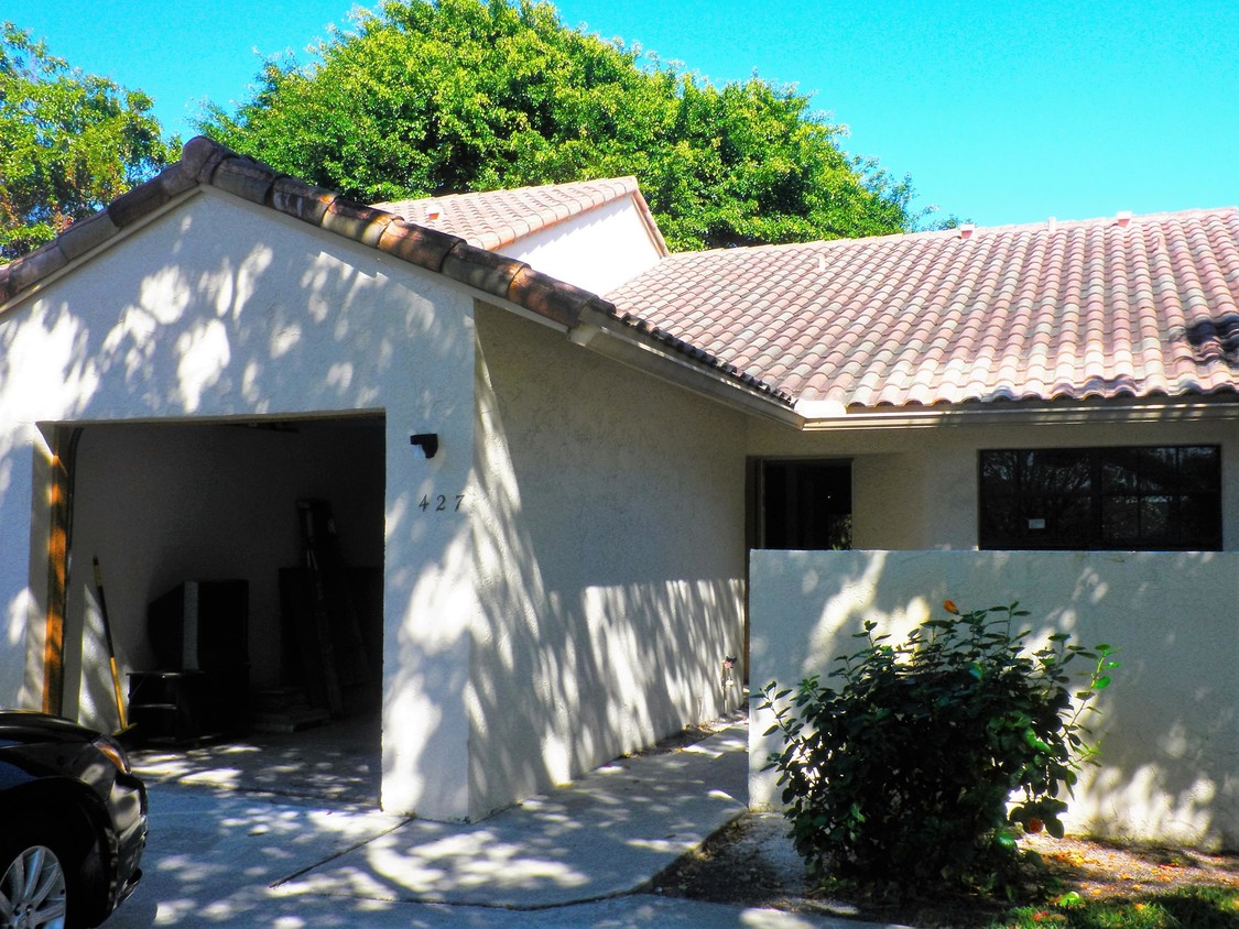 427 Cottonwood Place Boca Raton Fl 33431 - 427  Cottonwood Place  Boca Raton Fl 33431