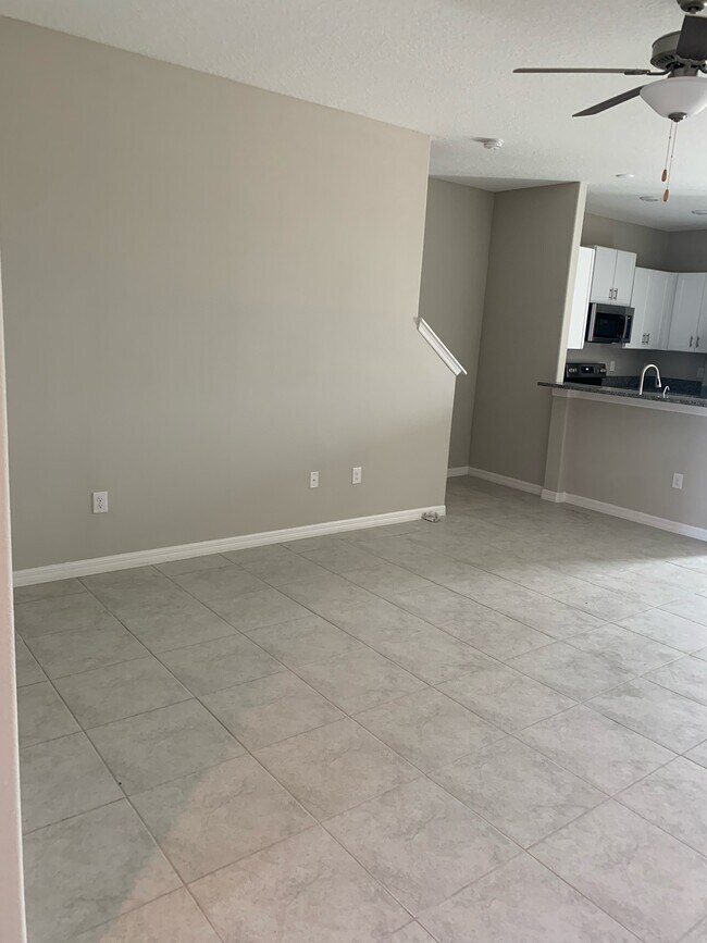 14349 Easy Goer St, Ruskin, FL 33573 Townhome Rentals in Ruskin FL