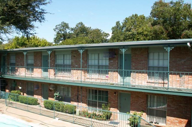 Foto del edificio - Crosswinds Apartments