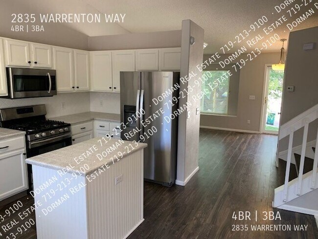 Foto del edificio - Beautiful 4 Bedroom Home In D49 & Near Pet...