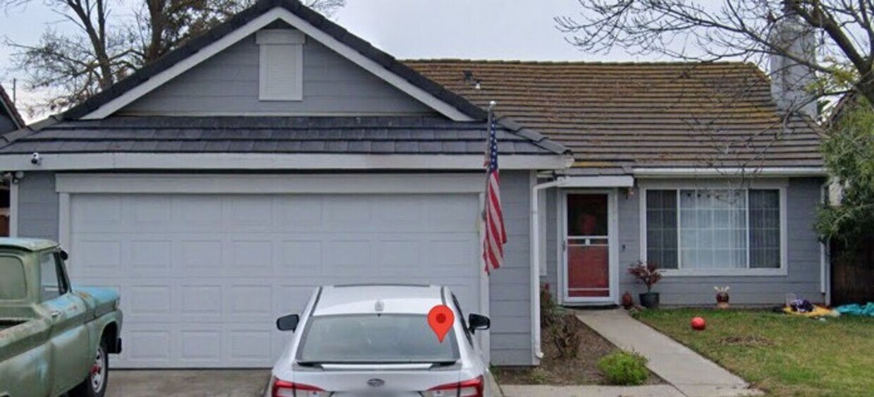 Foto principal - Charming 4bedroom in Modesto